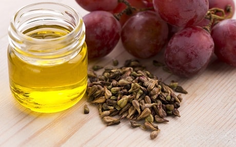 Чем полезно масло винограда