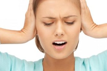 Как лечить боль в ушах в домашних условиях